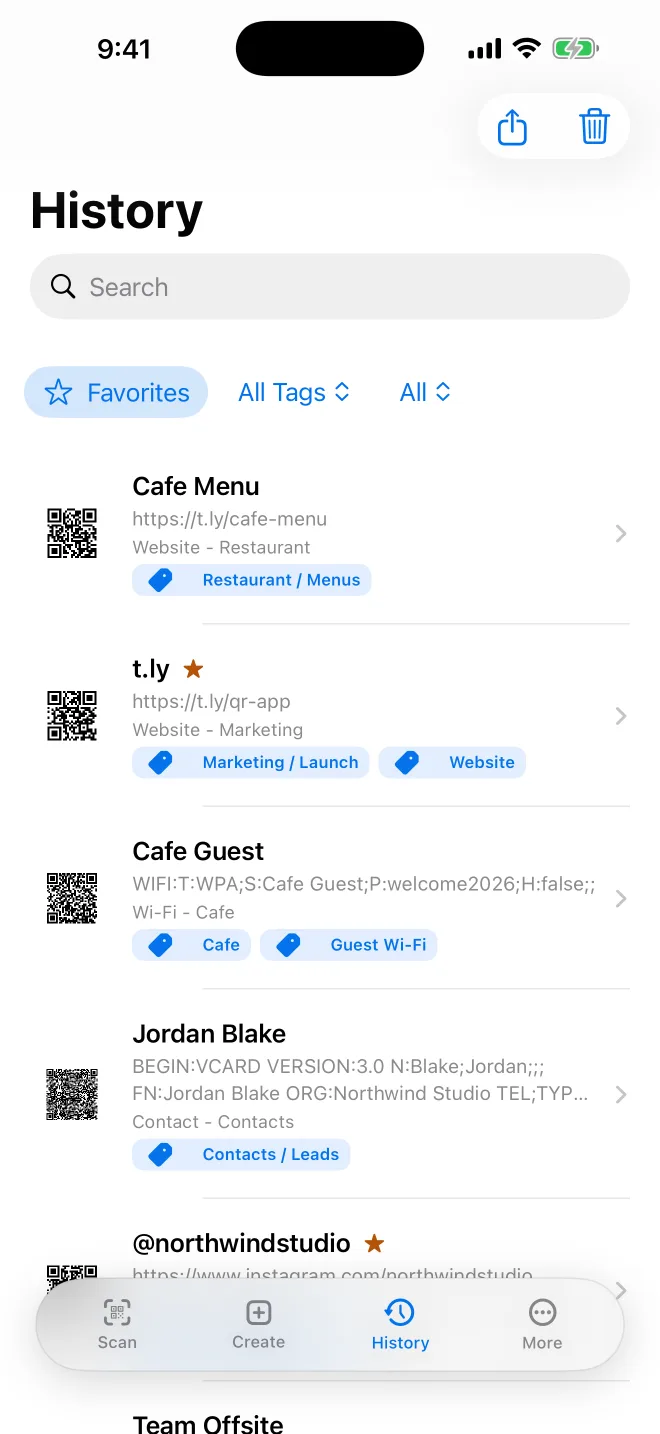 Searchable QR scan history on iPhone with favorites, folders, and CSV export